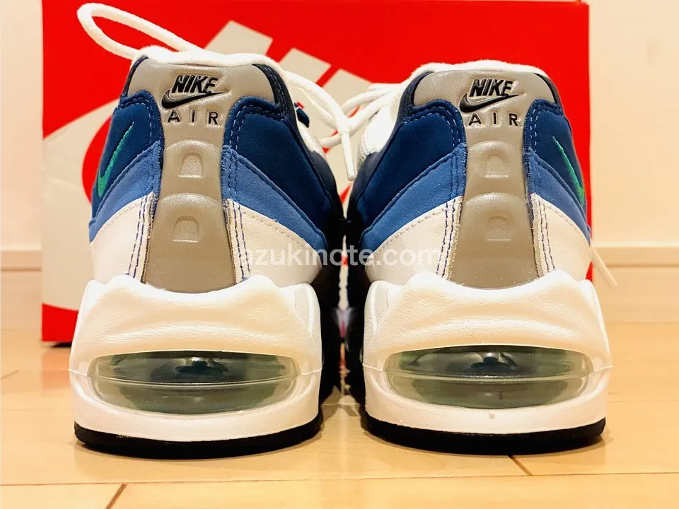 NIKE1