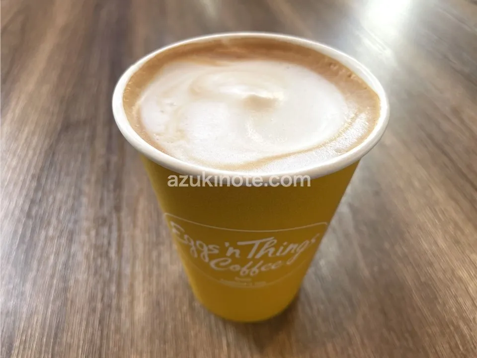エッグスンシングス カフェラテ